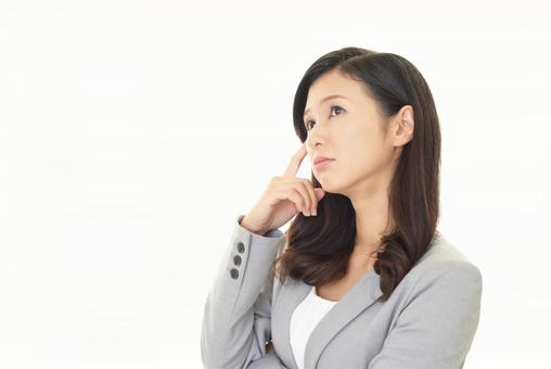 交通事故　保険会社　担当者